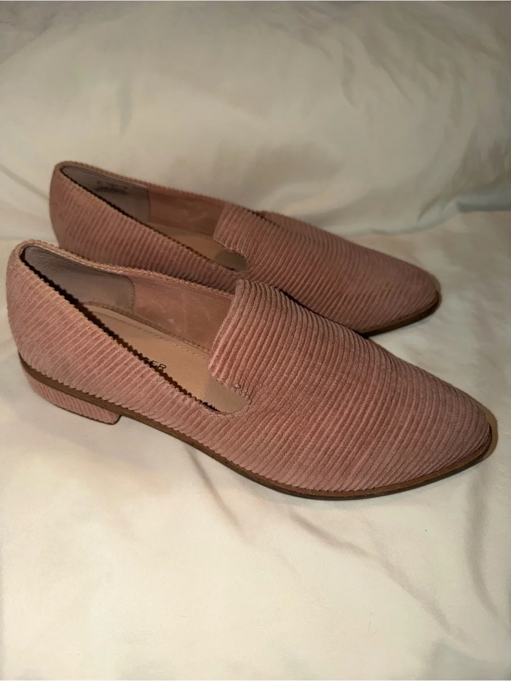 Kelsi Dagger Blush Pink Arbor Corduroy Slip-On Loafers
